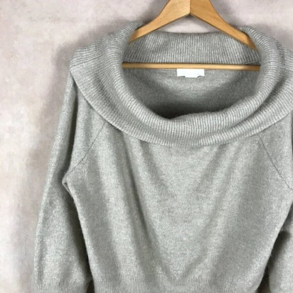 H&M Slouchy Wool Blend Sweater NEW Size Medium - Picture 6 of 11